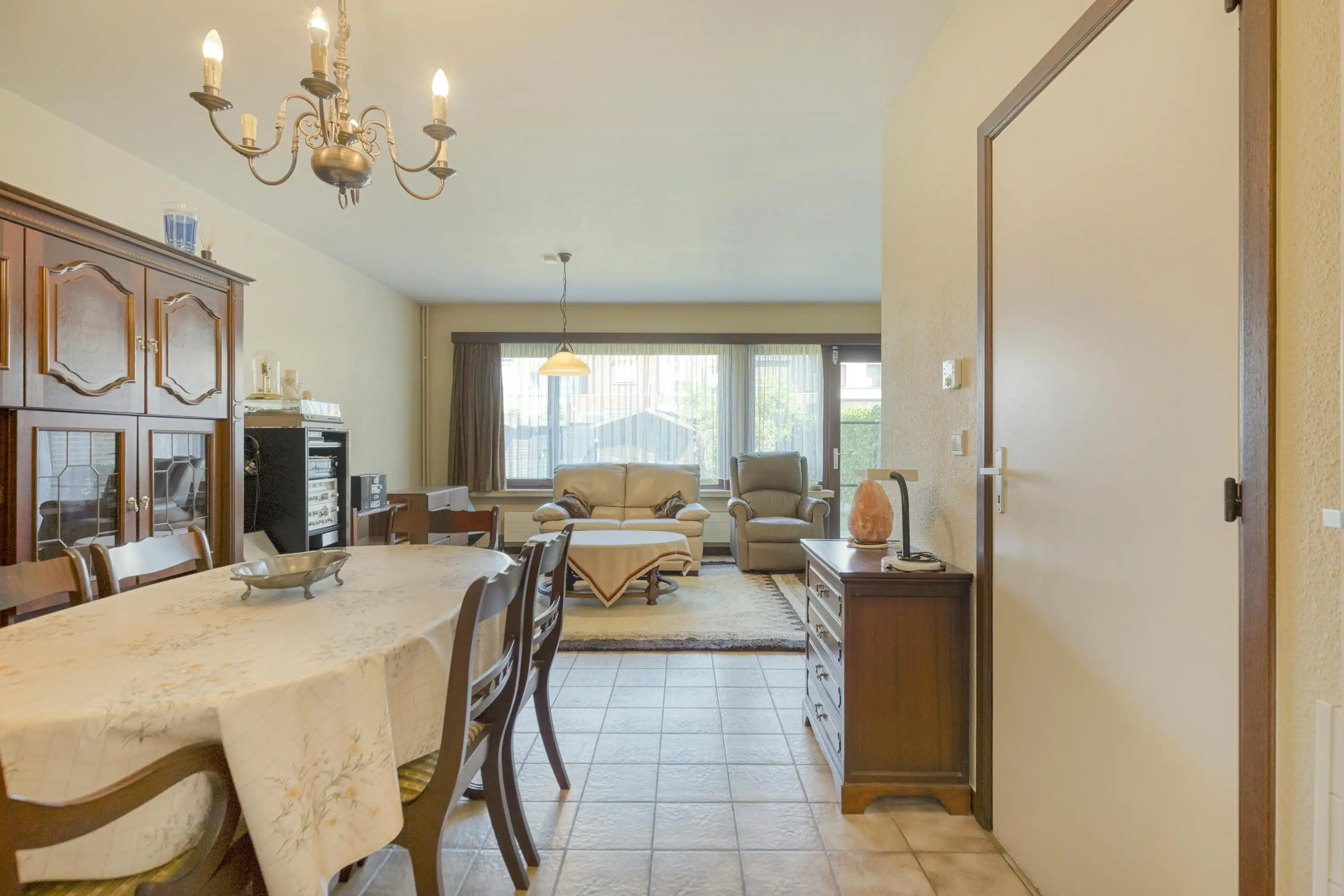 Huis met 3 slaapkamers en garage te koop in Merksem foto 6