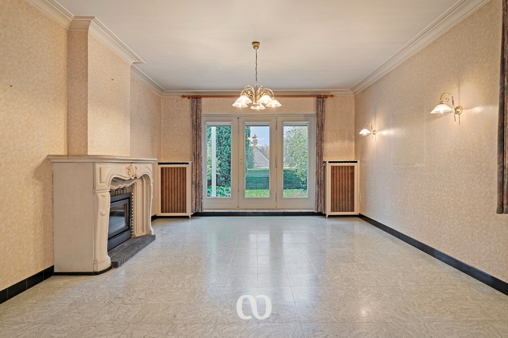 Ruime woning met 3 slaapkamers in centrum Kluisbergen foto 4