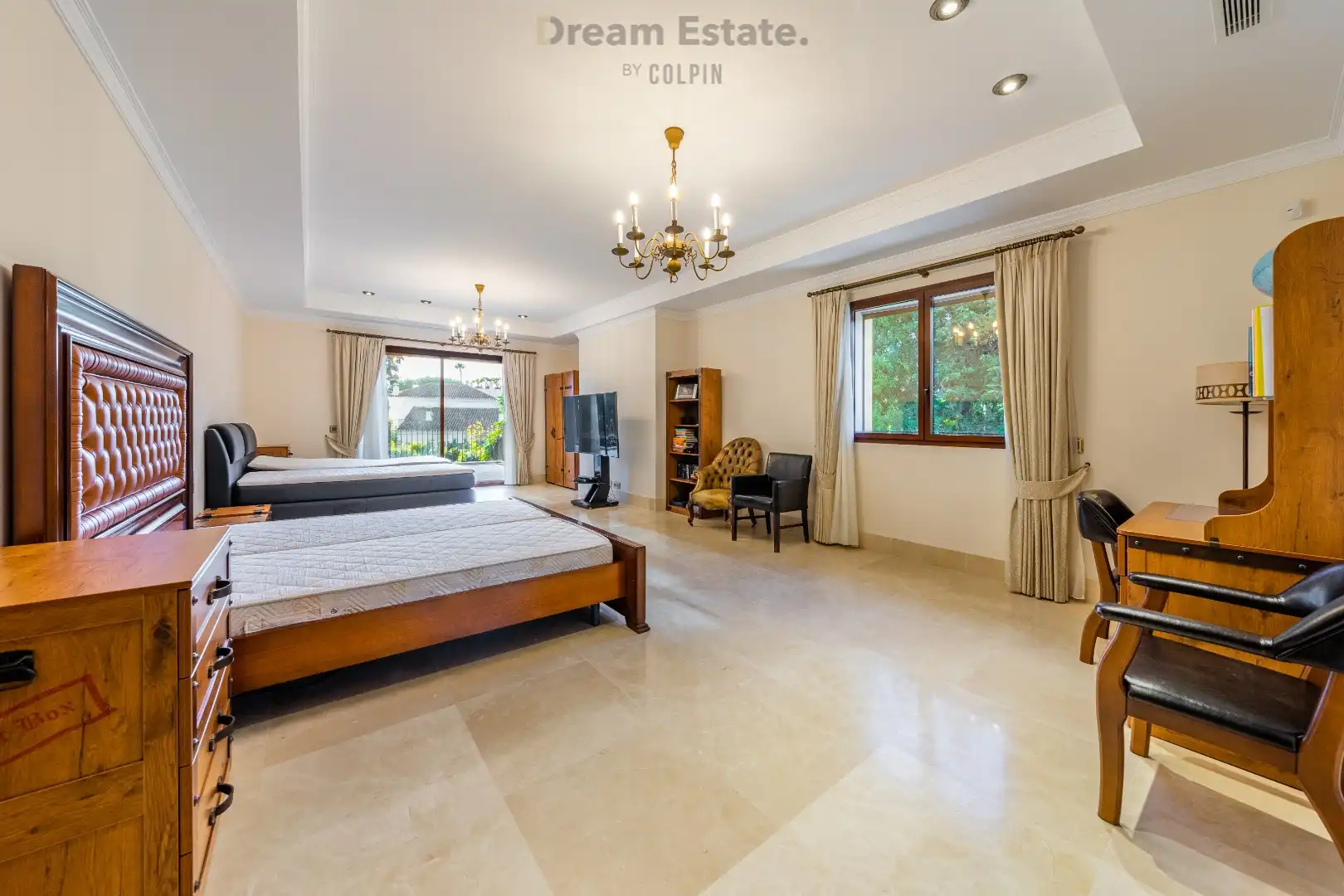 Prachtige luxe villa in het prestigieuze Guadalmina Baja, San Pedro, Marbella foto 14