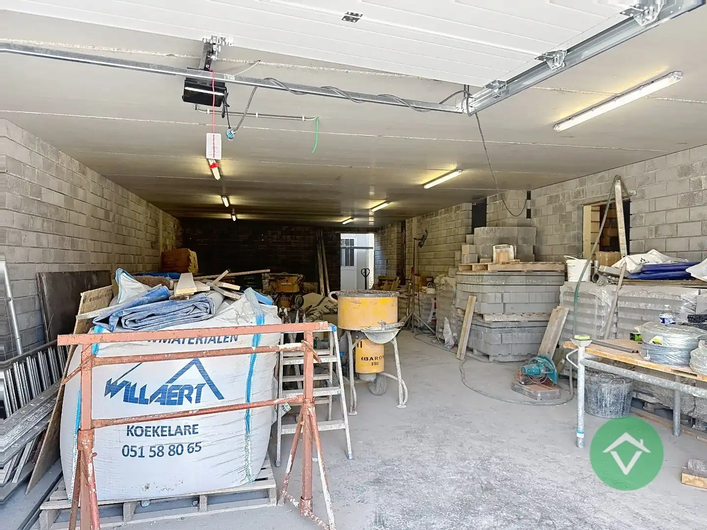 Appartement met 2 slaapkamers en een groot terras te Lichtervelde foto 11