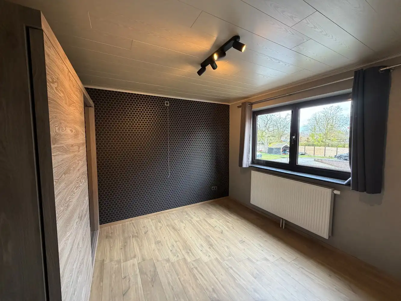 Ruime en lichtrijke vrijstaande woning foto 13