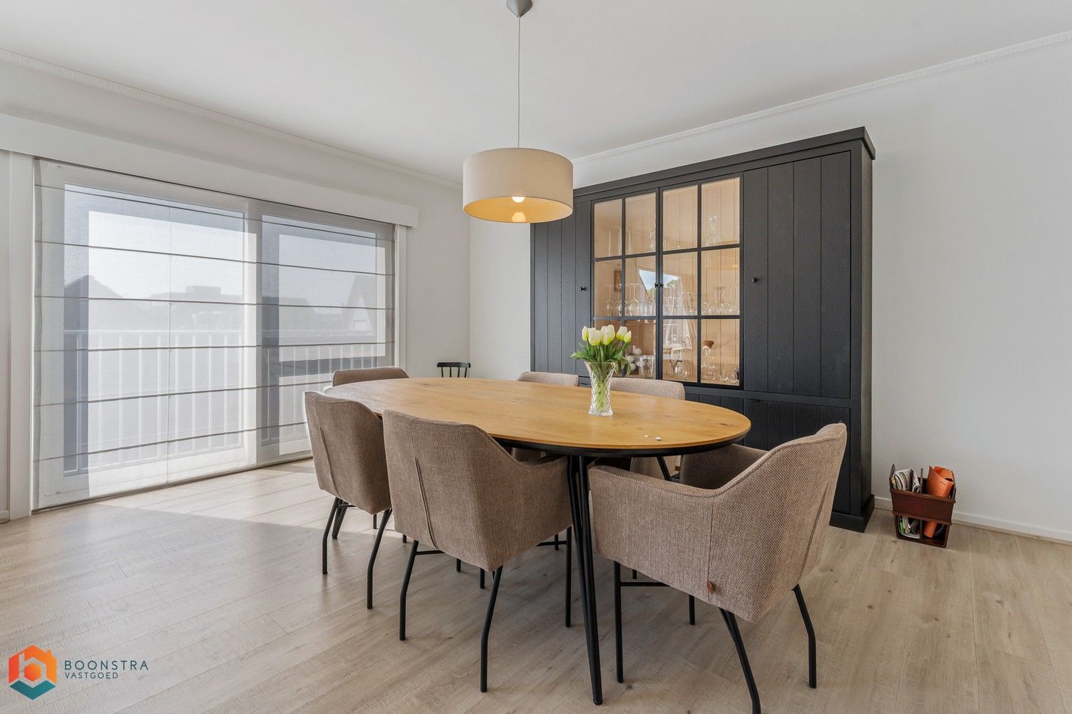 Duplex app. met 3 slpkrs en garage in het centrum foto 2