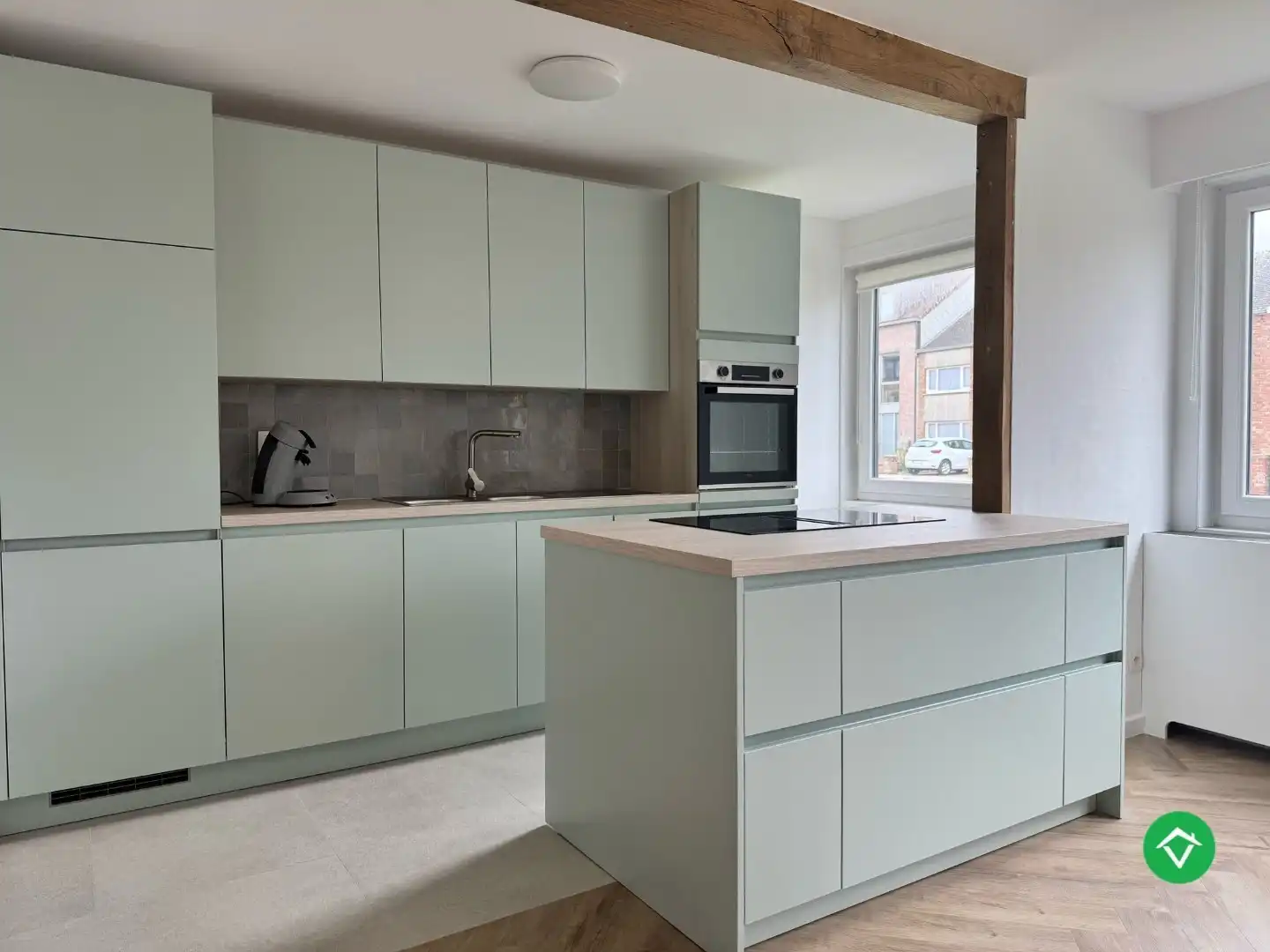 Gerenoveerd 2-slaapkamerappartement met tuin in Klemskerke, De Haan foto 6