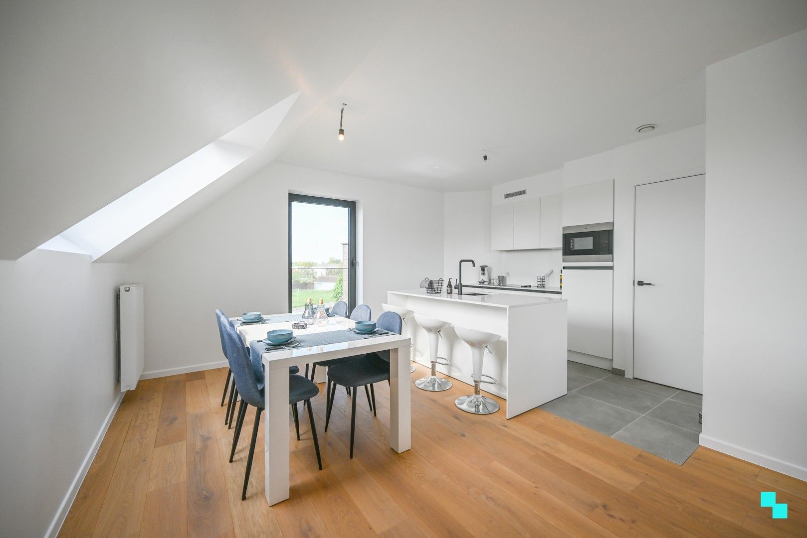 Energiezuinig tweeslaapkamerappartement met terras in Beveren-Leie! foto 7