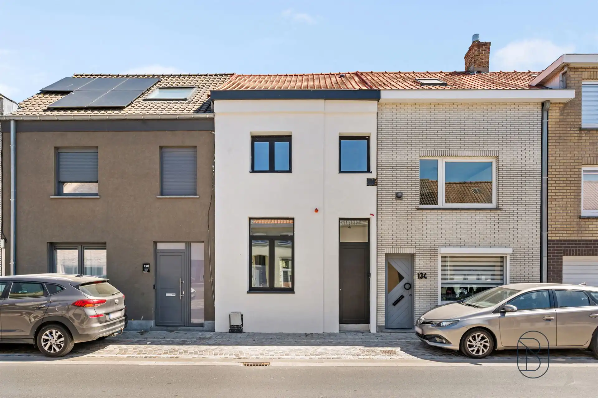 Goedgelegen leuk gerenoveerde woning met stadstuin foto 2