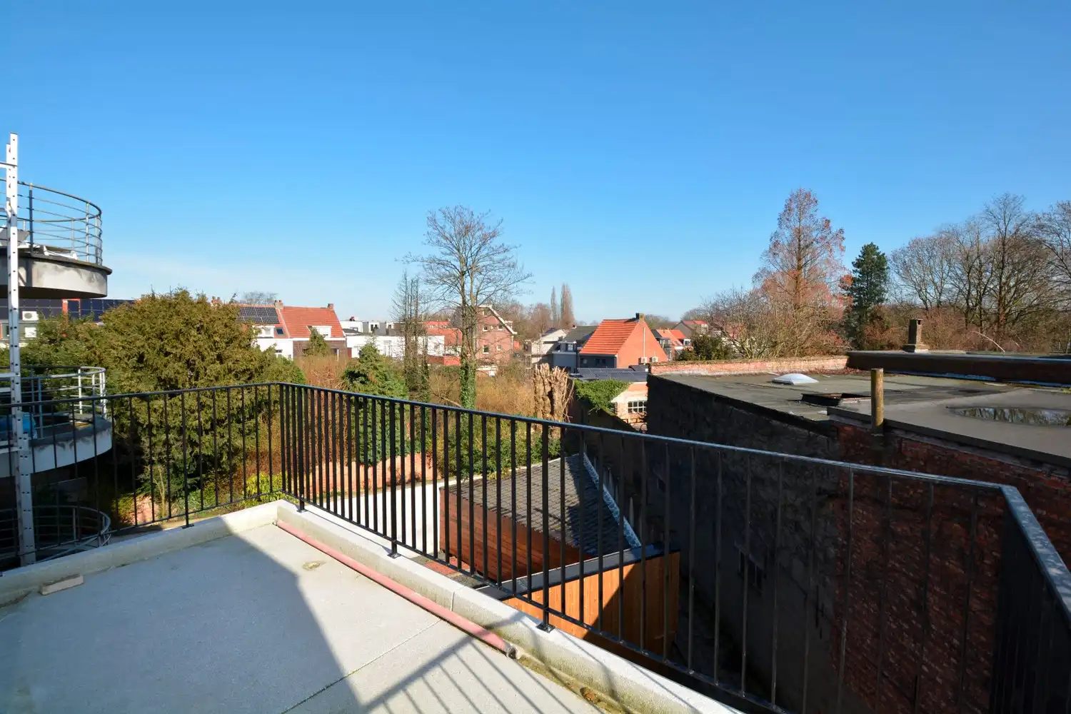RECENT APP. MET 2 SLK EN TERRAS TE CENTRUM EDEGEM! foto 10