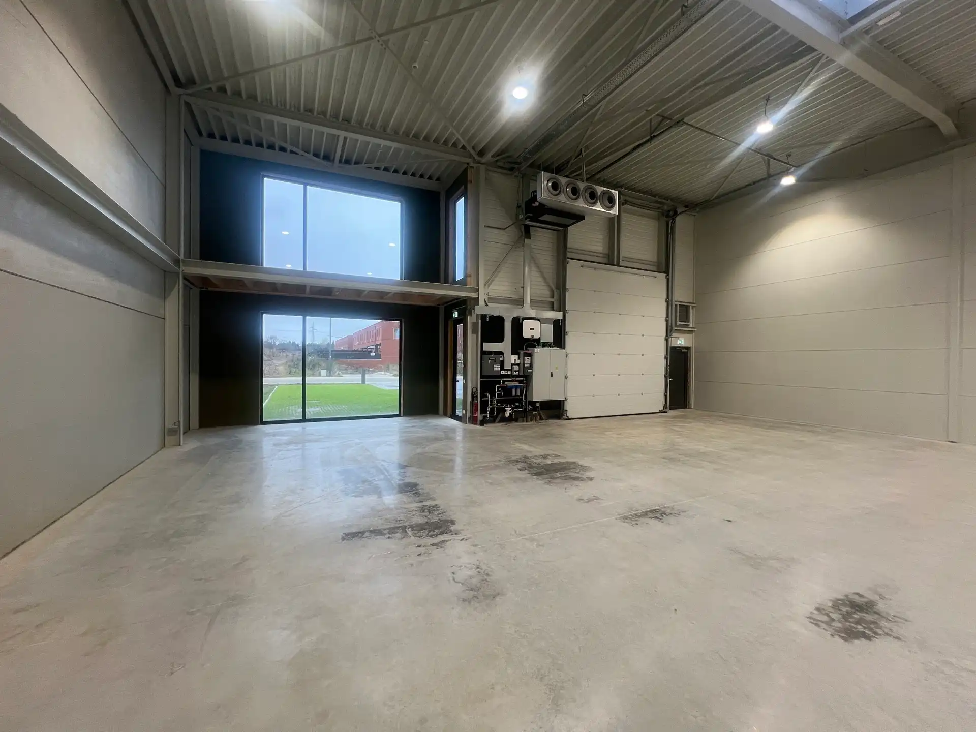 BEDRIJVENCAMPUS "MIJNPARK" - UNIT 5 - 373M² foto 3