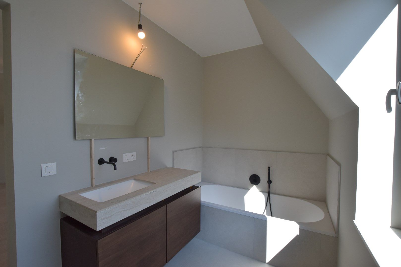 Nieuwbouwwoningen met zuid-westgeoriënteerde tuin, rustig gelegen te Duinenwater  foto 6