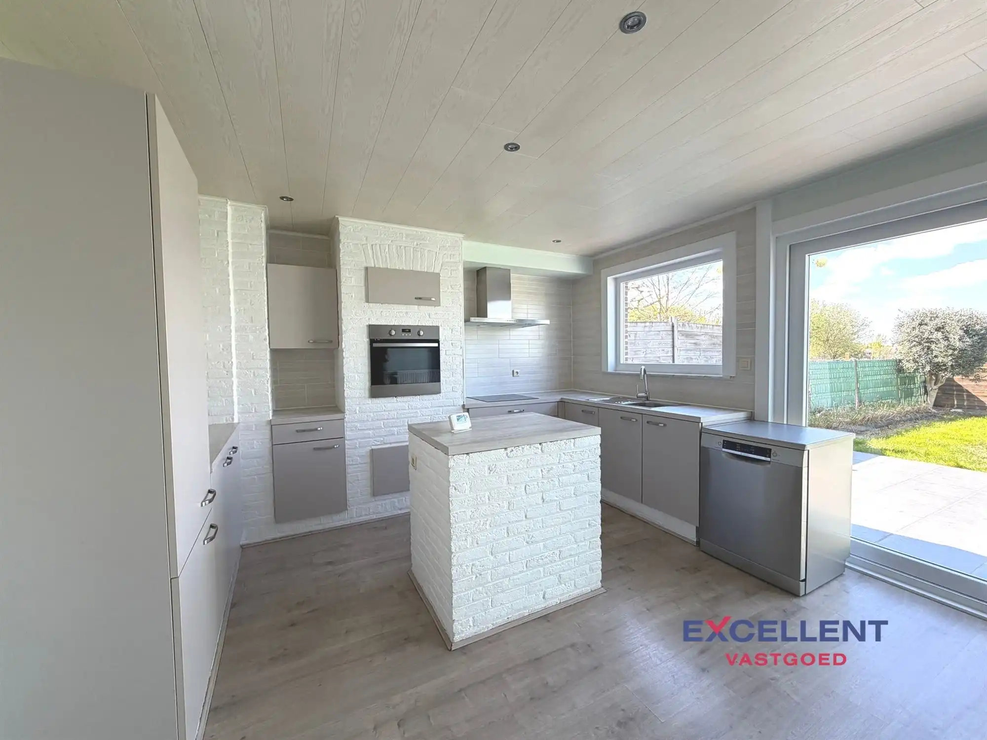 Instapklaar huis met 3 slpk en tuin te huur Aalst foto 7