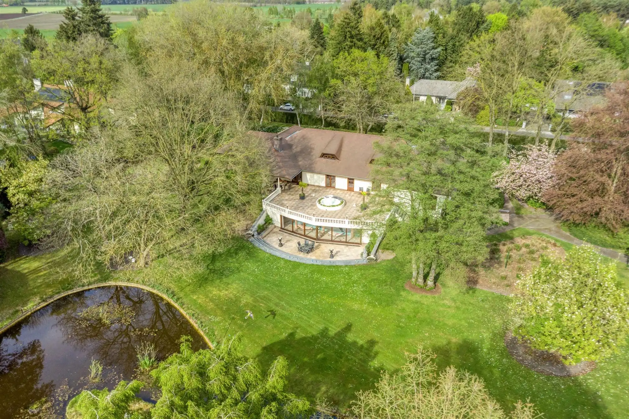 Exclusief landgoed met allure op parkdomein in Pelt foto 104