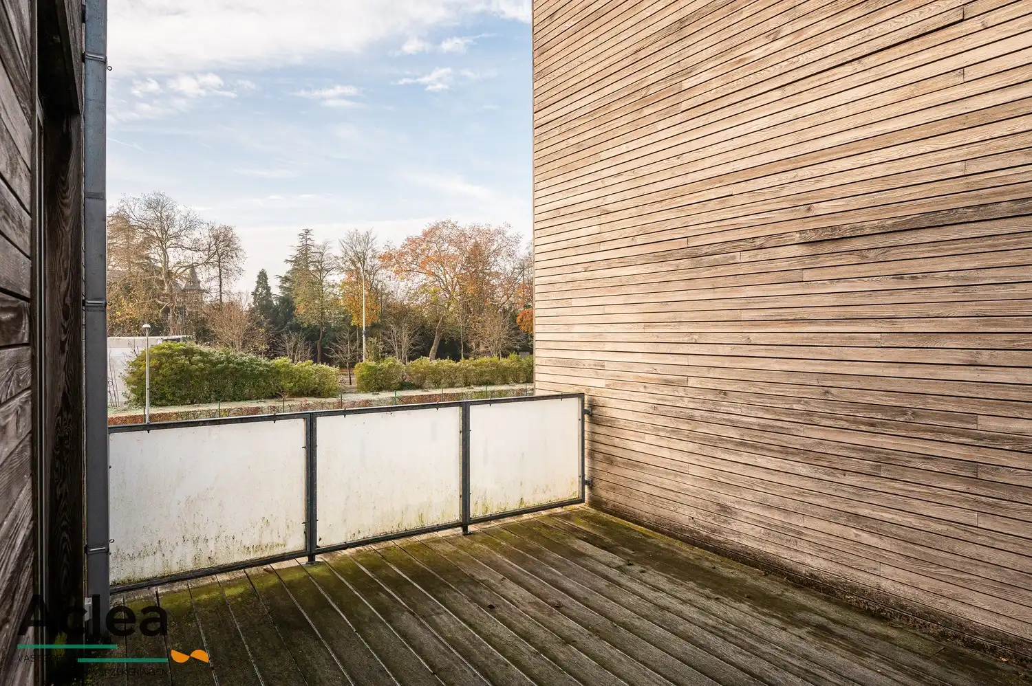 Woning met 3 slaapkamers, garage en 2 ruime terrassen in rustige woonomgeving foto 16