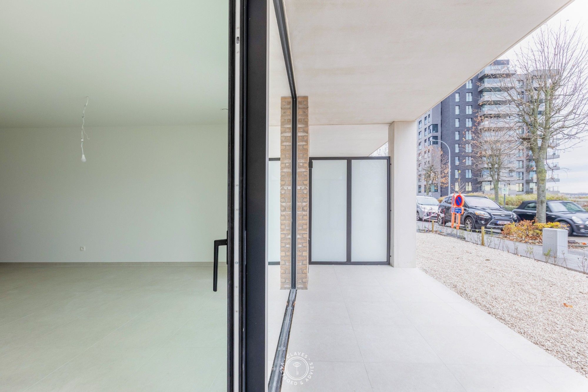 Stijlvol nieuwbouw appartement op prachtige locatie aan de Schelde foto 3