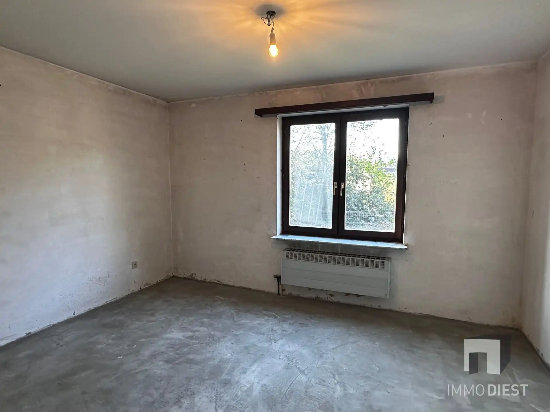 Te renoveren woning met 4 slaapkamers op Schellekensberg foto 12