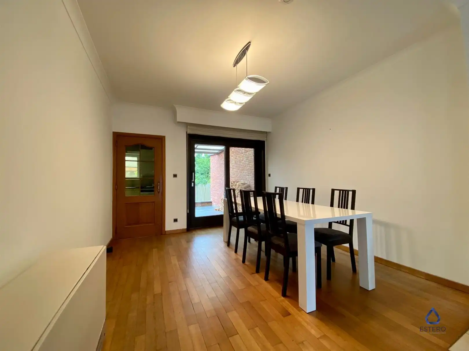 Ruime woning gelegen te Aalst foto 3