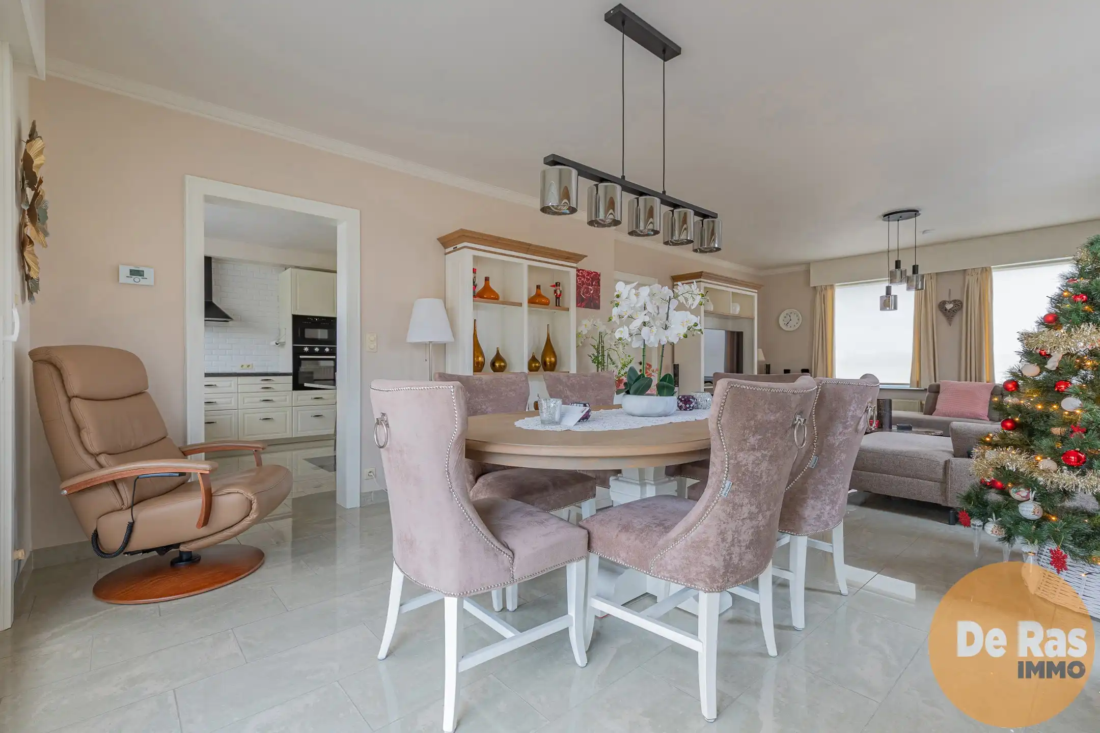 MASSEMEN - Woning met 3 kamers en tuin met prachtig zicht foto 8