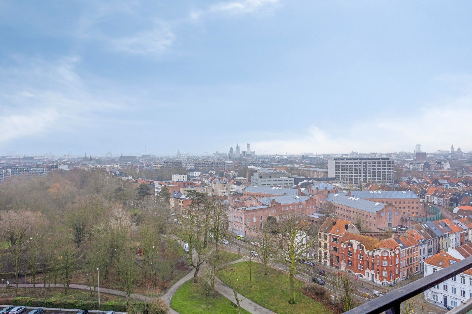 Lichtrijk appartement aan het Groenevalleipark foto 11