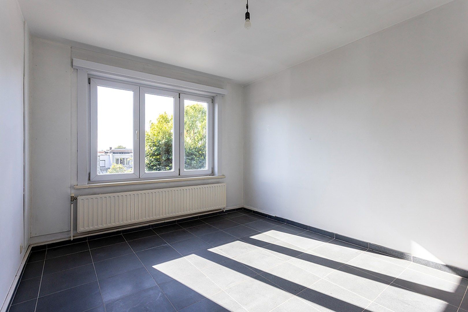 Appartement met 2 slaapkamers recht tegenover Bremweide! foto 7