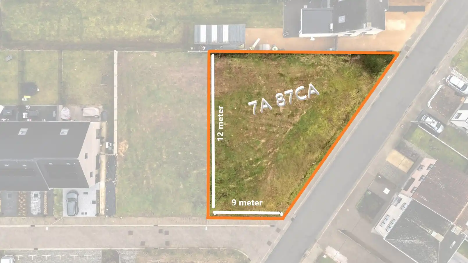 Goed gelegen bouwgrond met vergunning voor 4-gevel woning foto 3