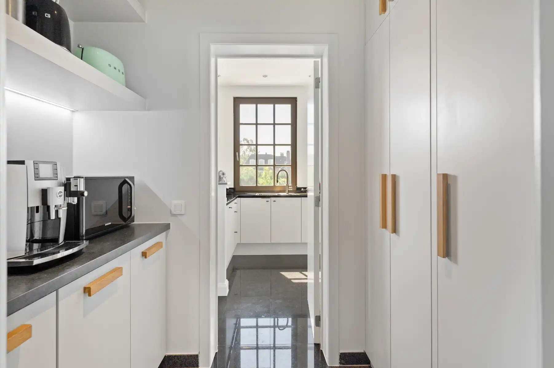 Stijlvol appartement op wandelafstand van het centrum foto 8