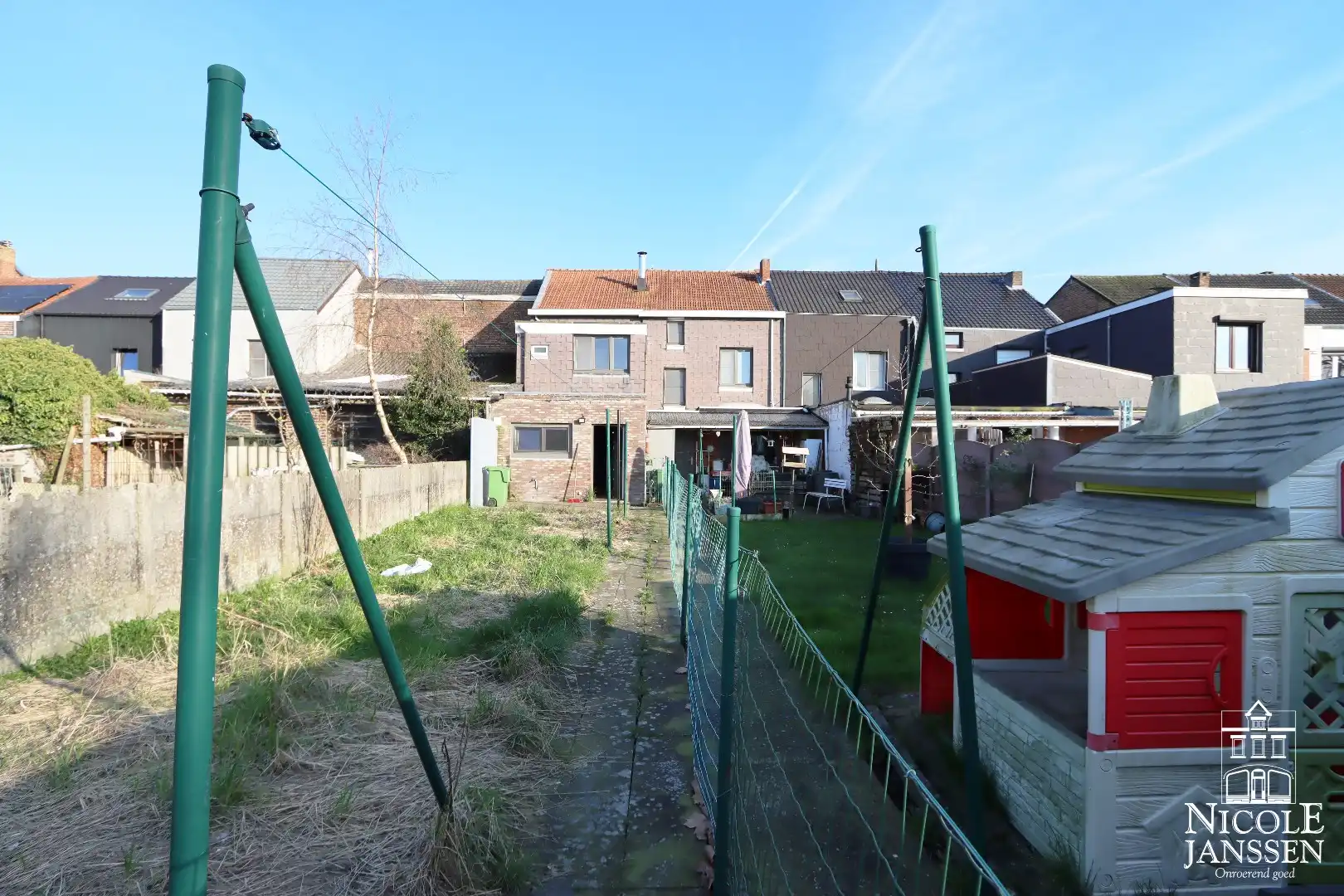 Gerenoveerde stadswoning met 2 slaapkamers en tuin  foto 13