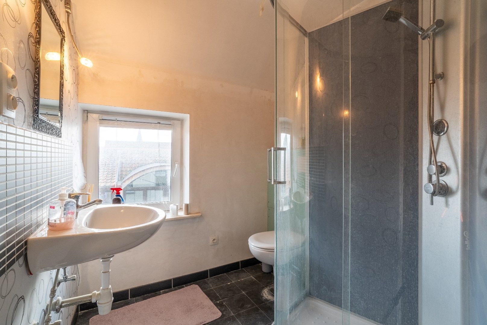 Verder af te werken duplex appartement foto 8