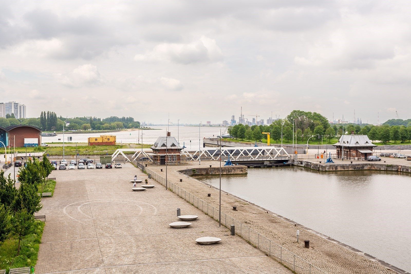 Appartement te huur Kattendijkdok-Westkaai 91 -/0302 - 2000 Antwerpen