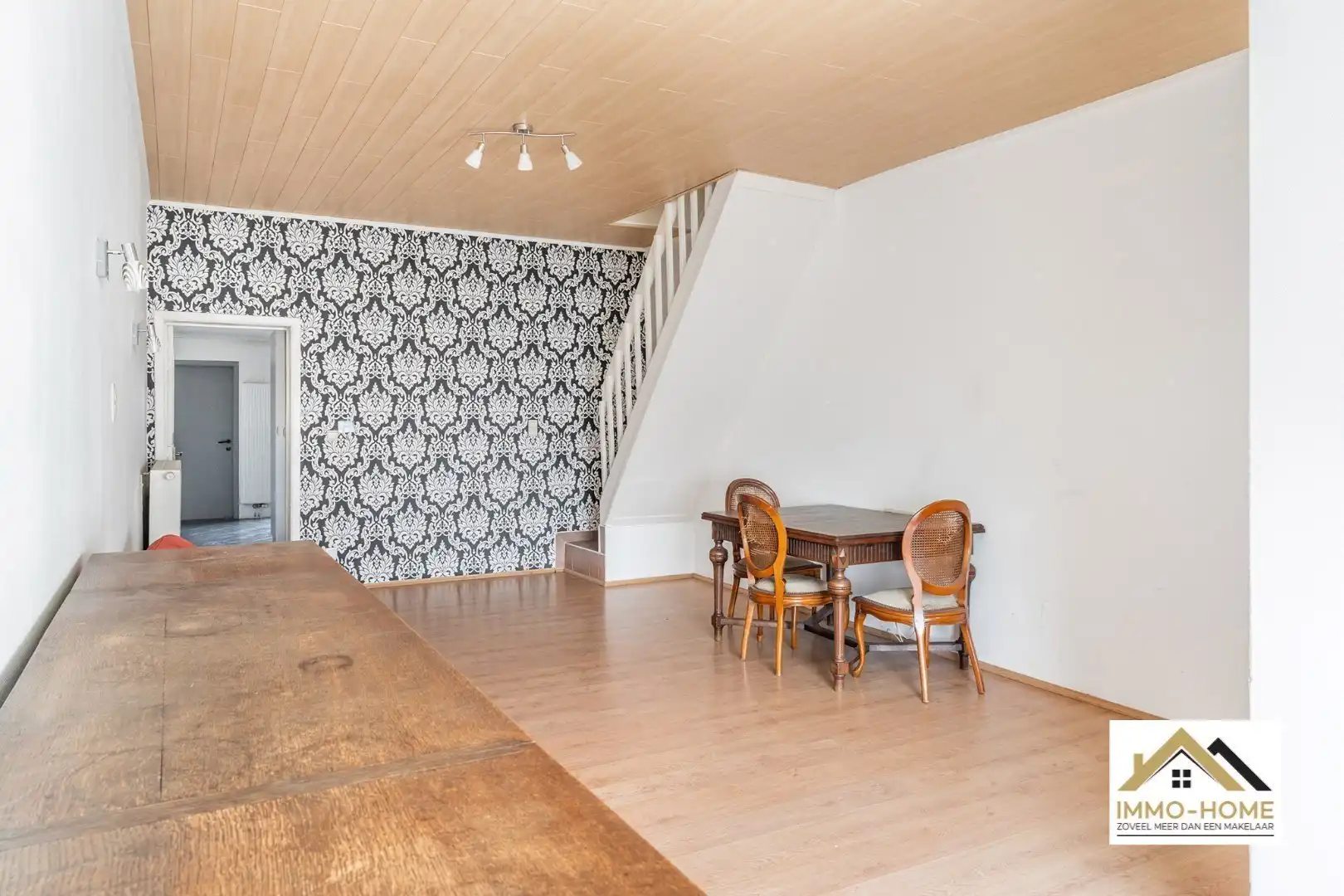 Hoofdfoto van de publicatie: Ideale starterswoning of investering in Sint-Amandsberg! 