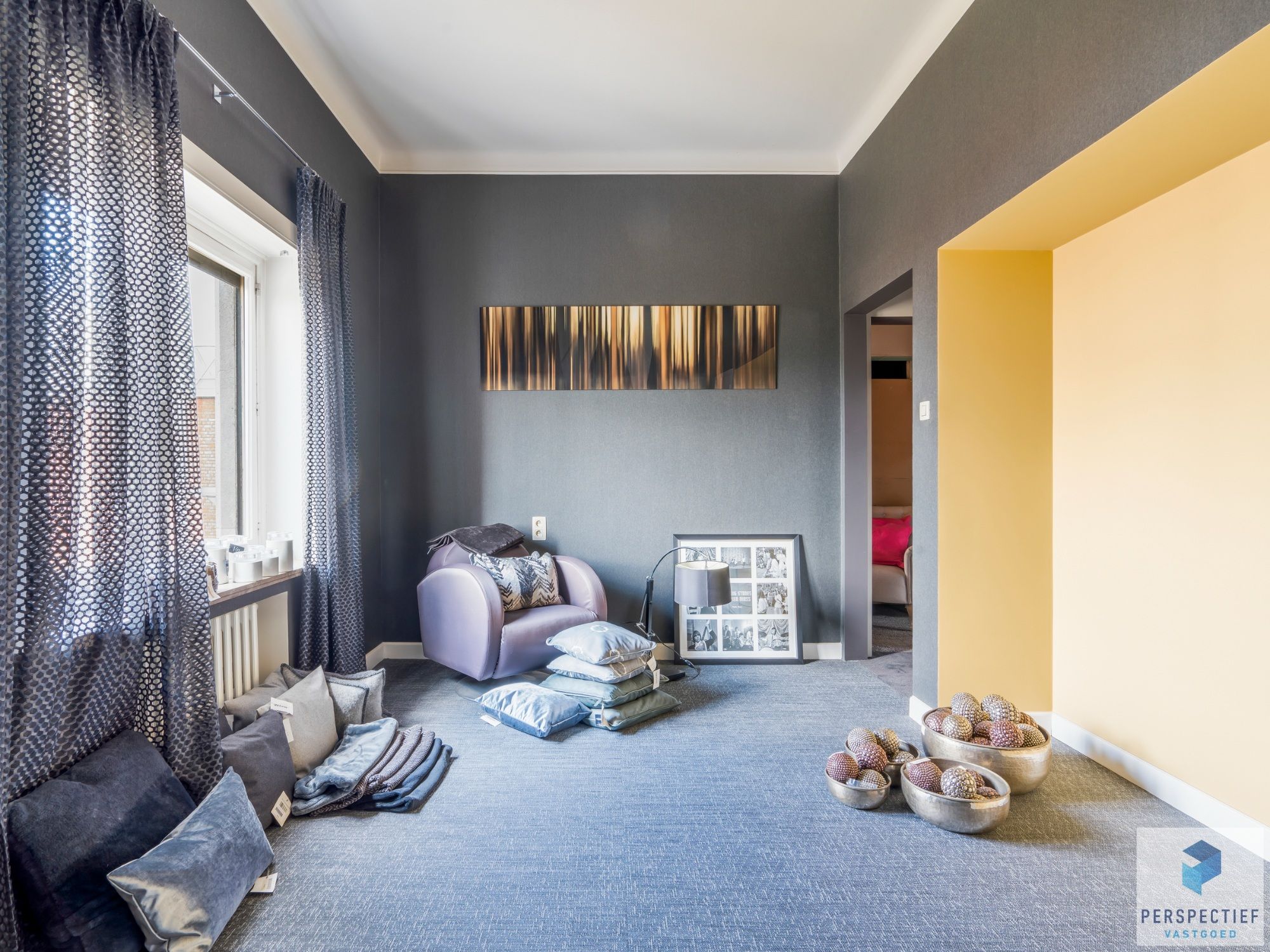 2 handelsruimtes + appartement met mogelijkheden op een strategische ligging te Roeselare foto 30