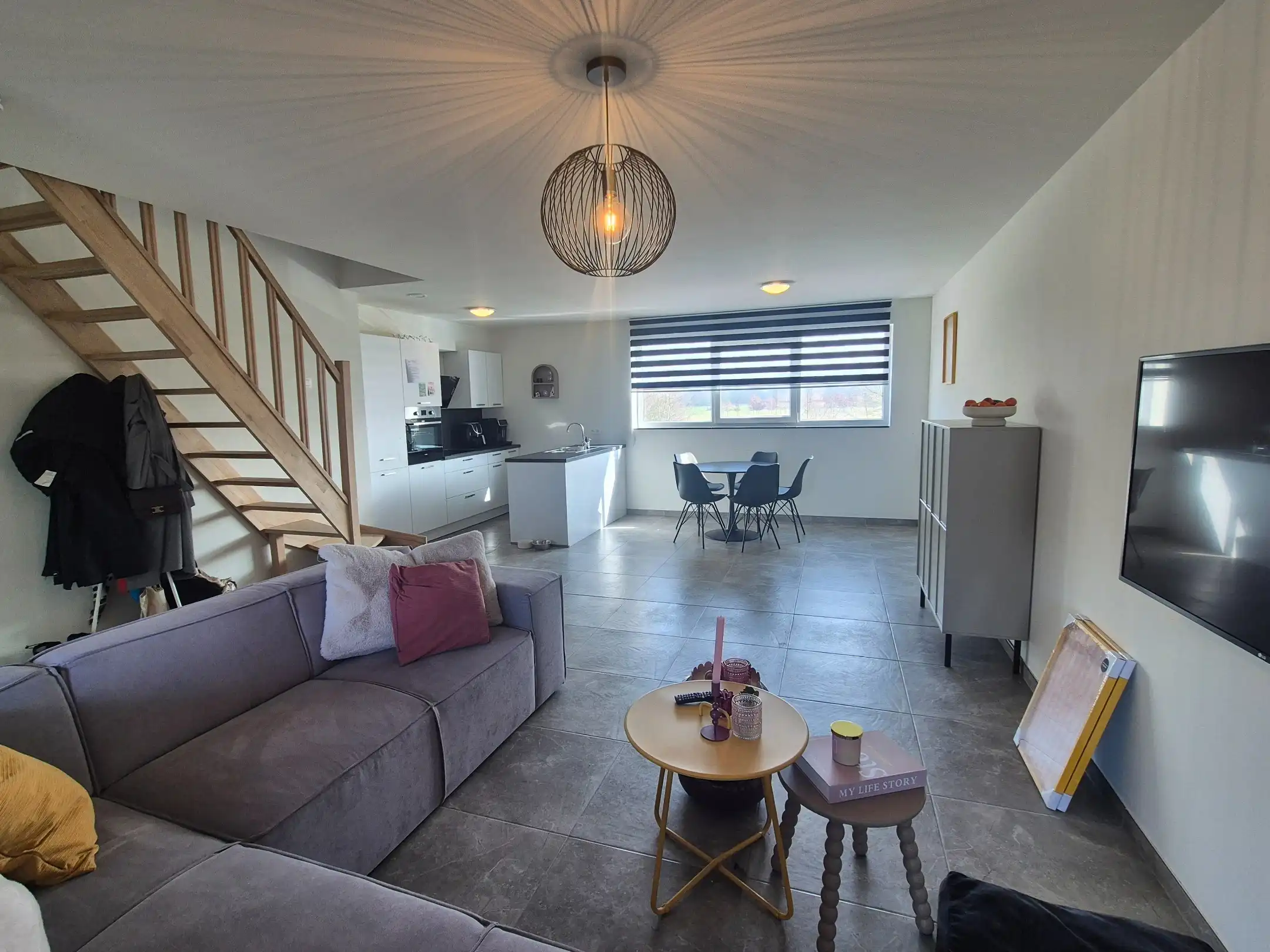 Nieuwbouw duplex met 3 slaapkamers, terras en parking foto 9