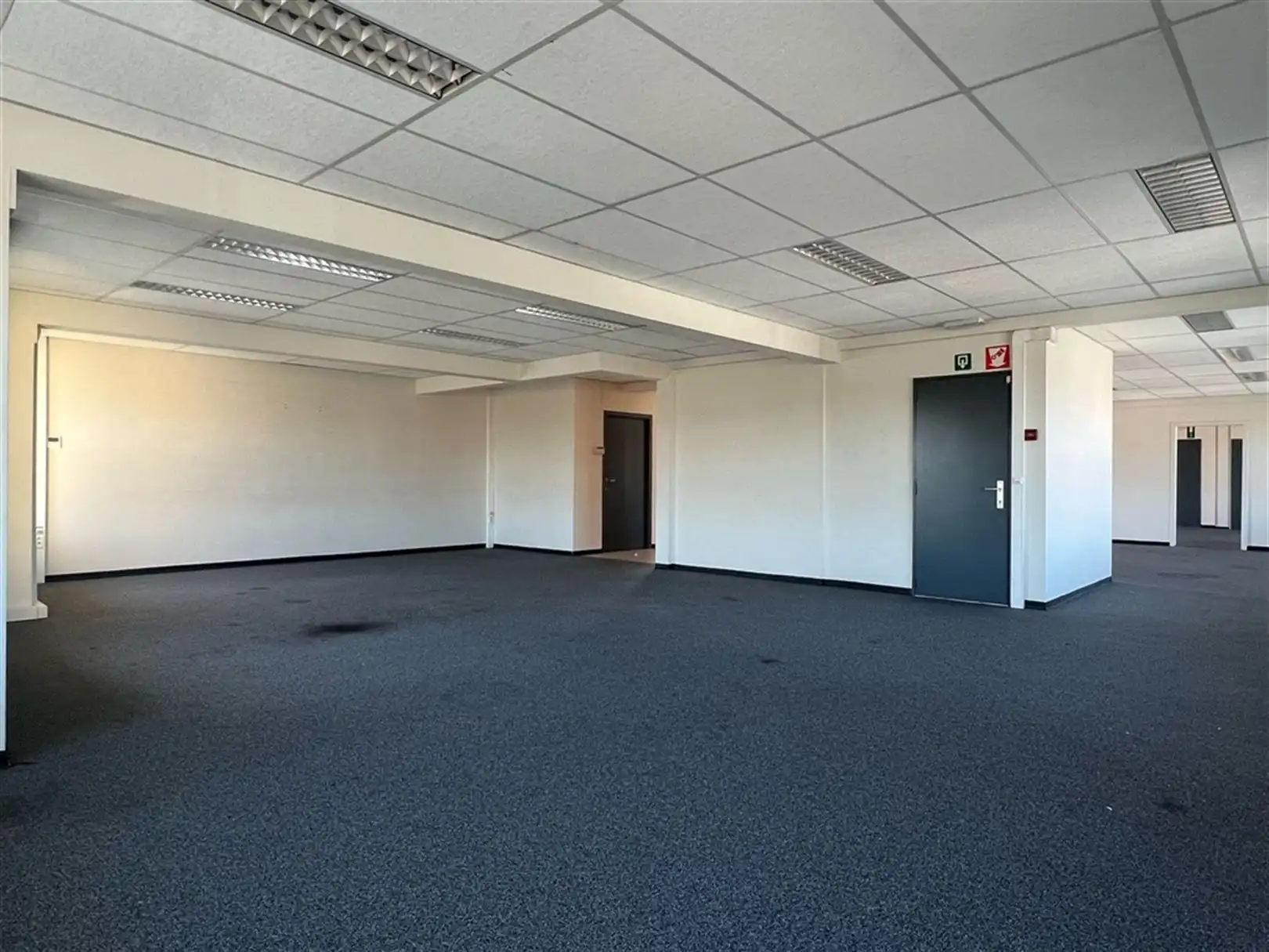 Kantoren gelegen ten noorden van Antwerpen foto 2