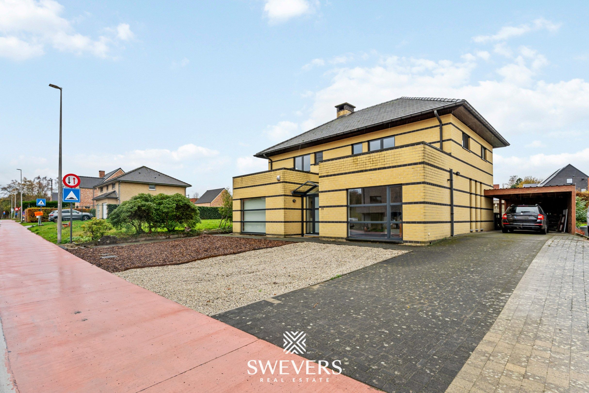 Instapklare ruime woning met praktijkruimte in residentiële buurt van Hasselt foto 34