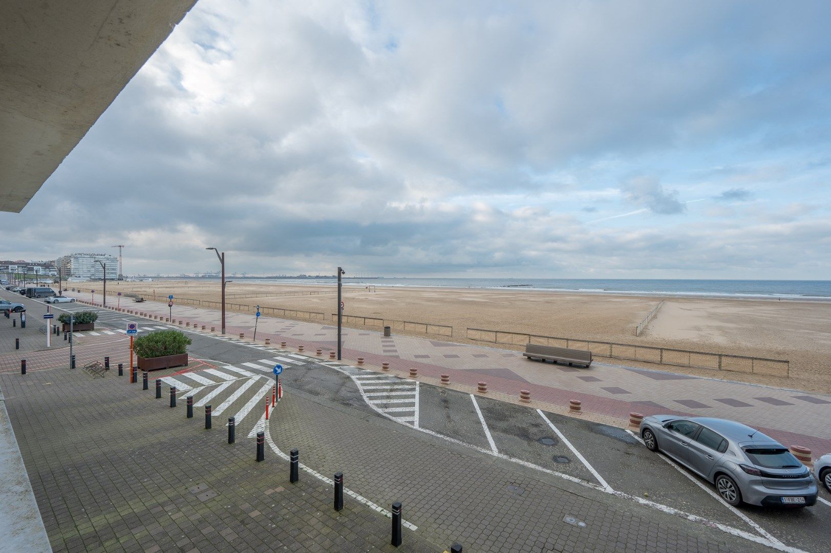 Ruim appartement op een eerste verdieping op de zeedijk Albertstrand met prachtig zeezicht foto 17