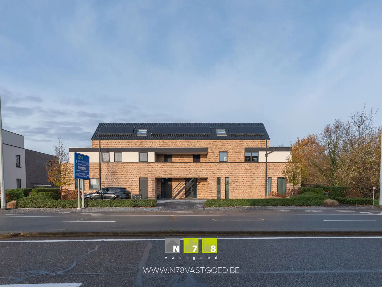 Appartement te koop foto {{pictureIndex}}