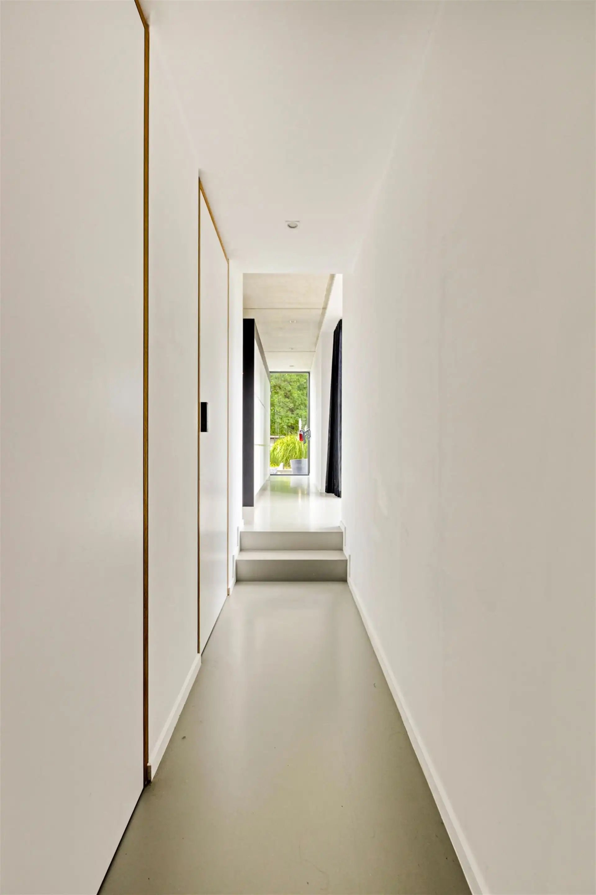Exclusief wonen waar architectuur, ruimte en levenslang comfort samenkomen. foto 32