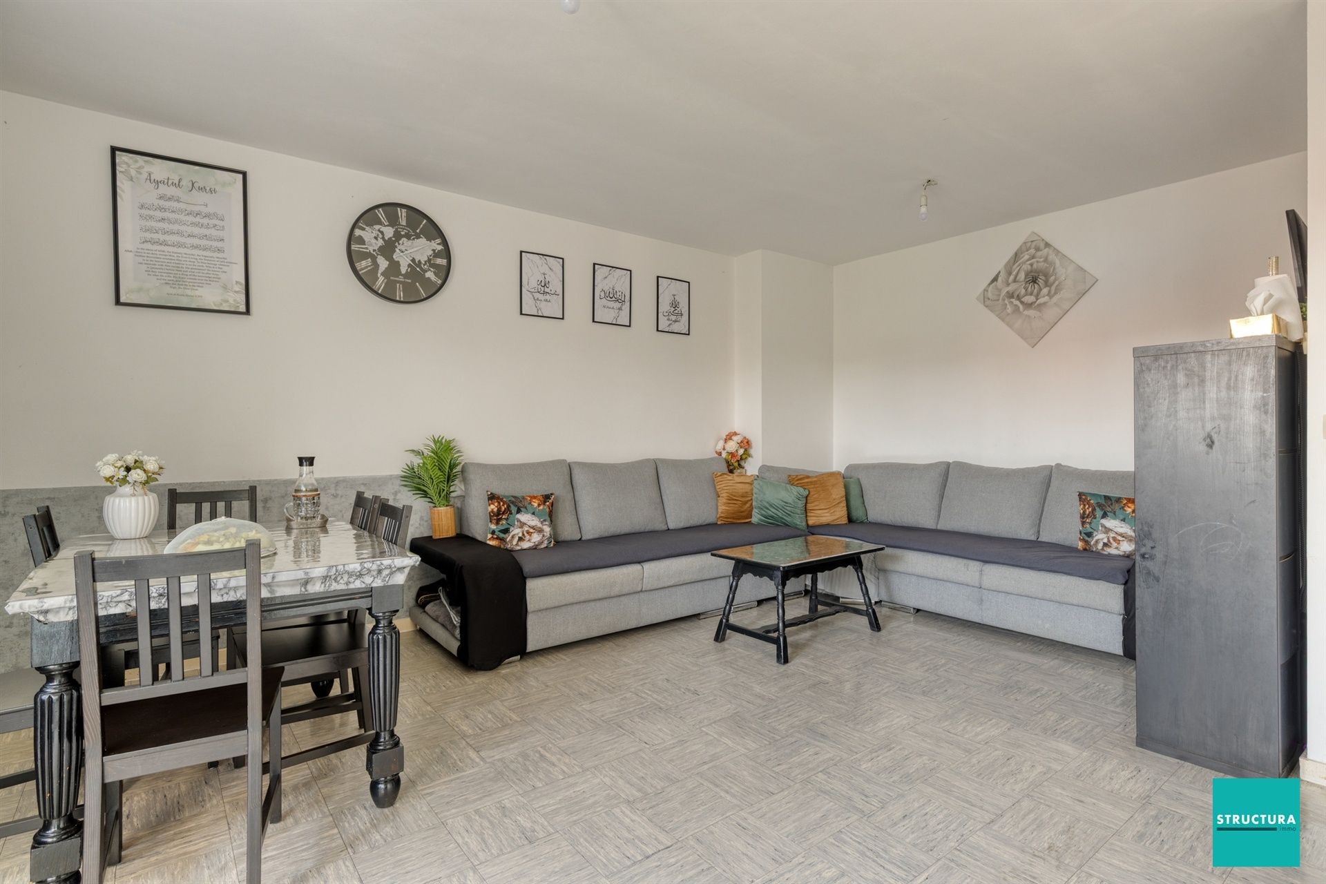 Opbrengsteigendom met 2 appartementen + 6 autostallingen foto 6