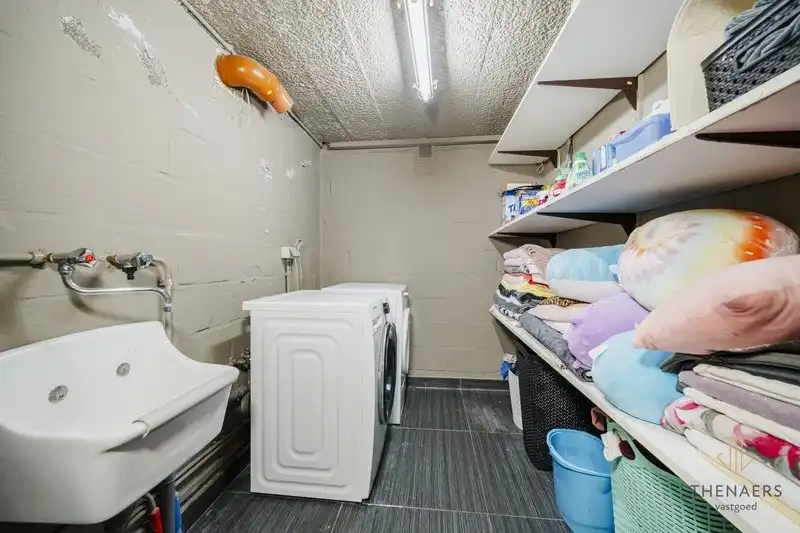 Ruime woning met tal van mogelijkheden op een strategische locatie in Sint-Truiden. foto 38