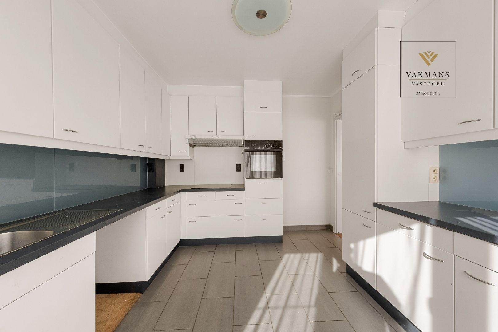 Hoek appartement pal in het centrum. foto 6