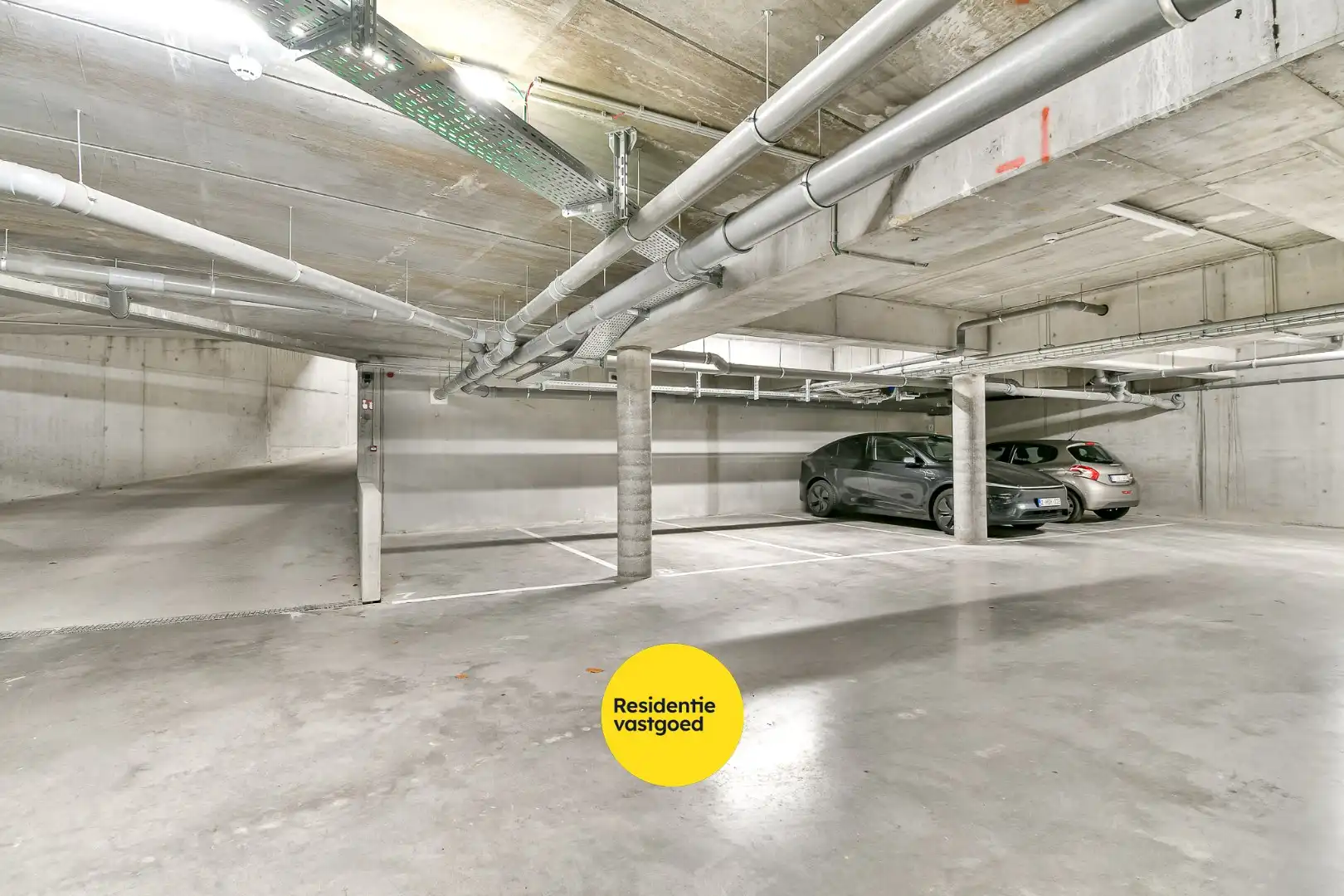 Ondergrondse parkeerplaatsen te koop in het centrum van Gistel foto 4