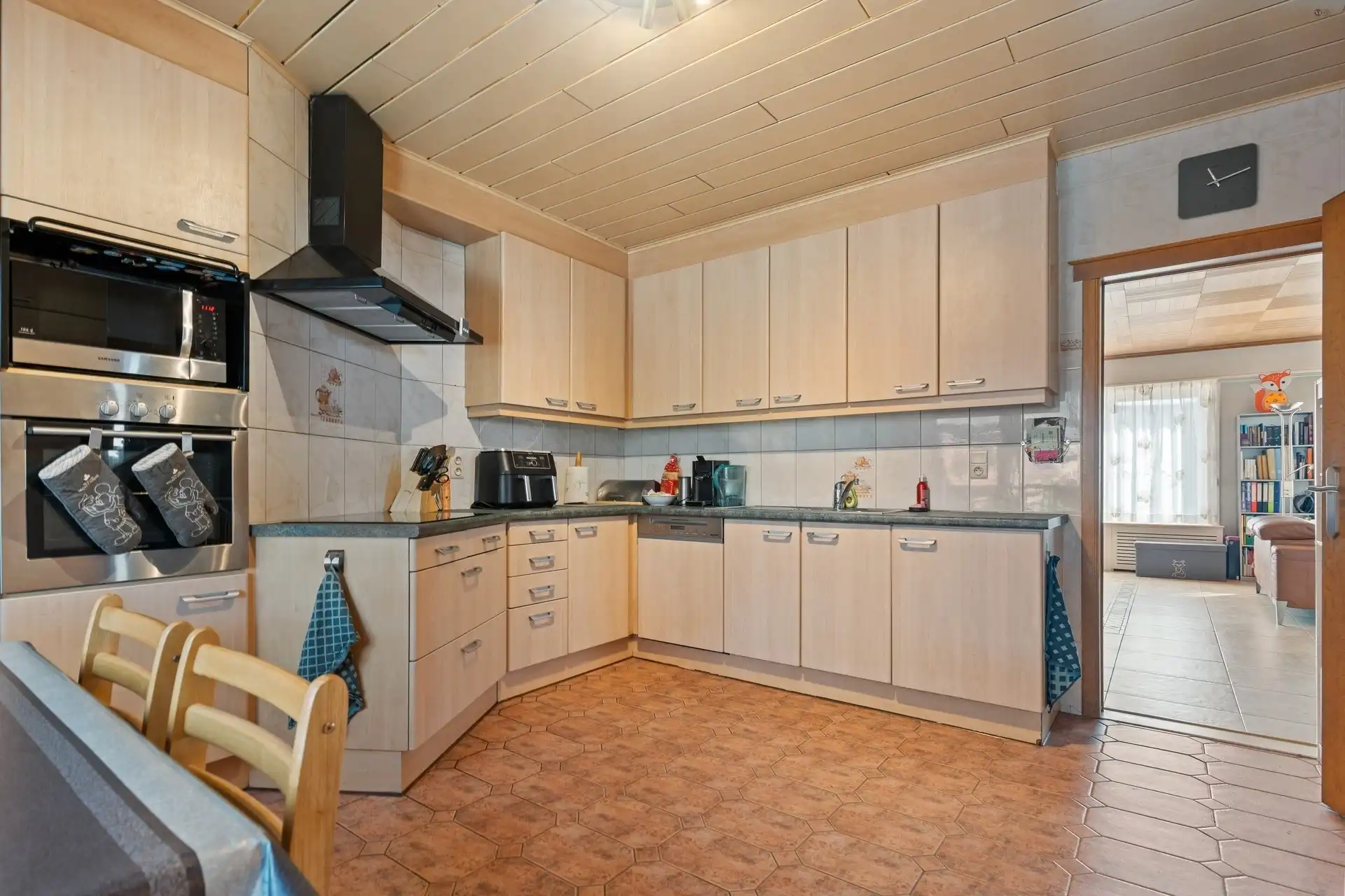 instapklare woning met heel wat mogelijkheden foto 8