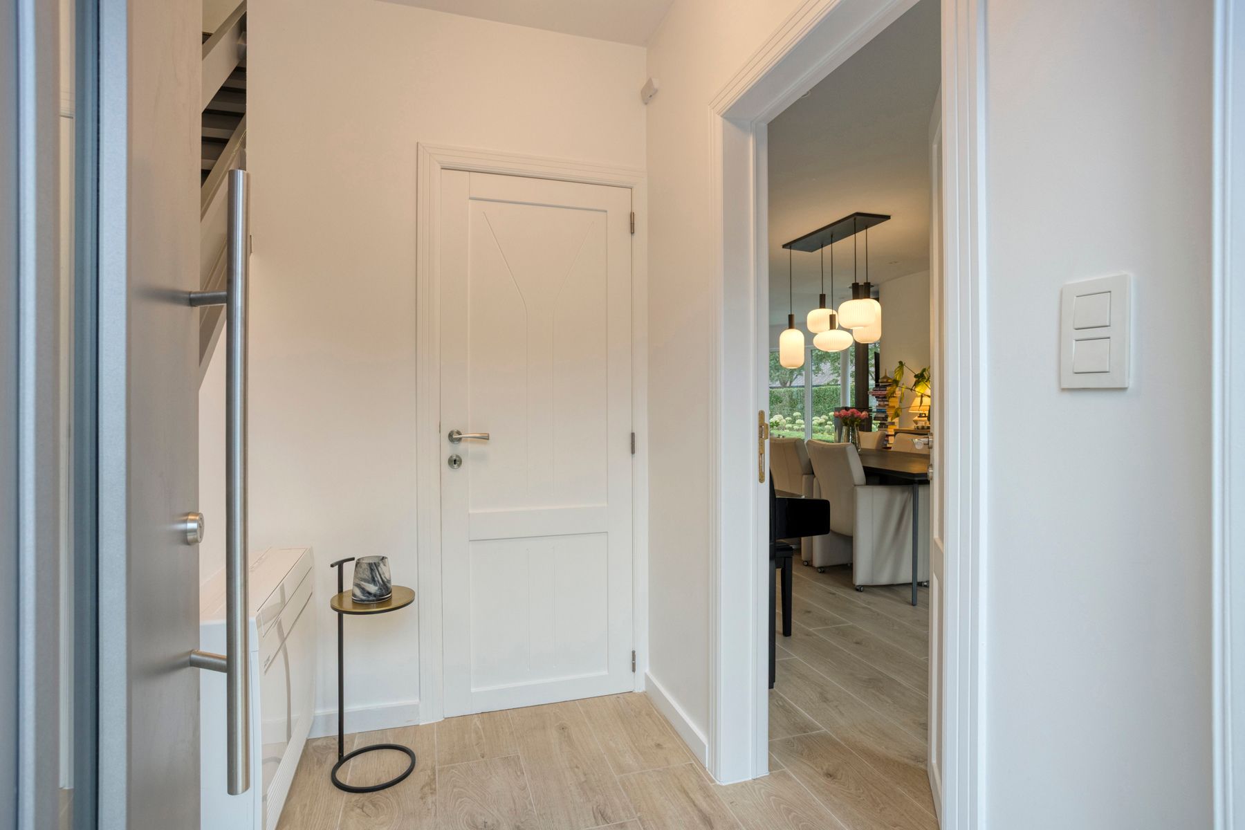 Modern gerenoveerde energiezuinige villa & verwarmd zwembad foto 4