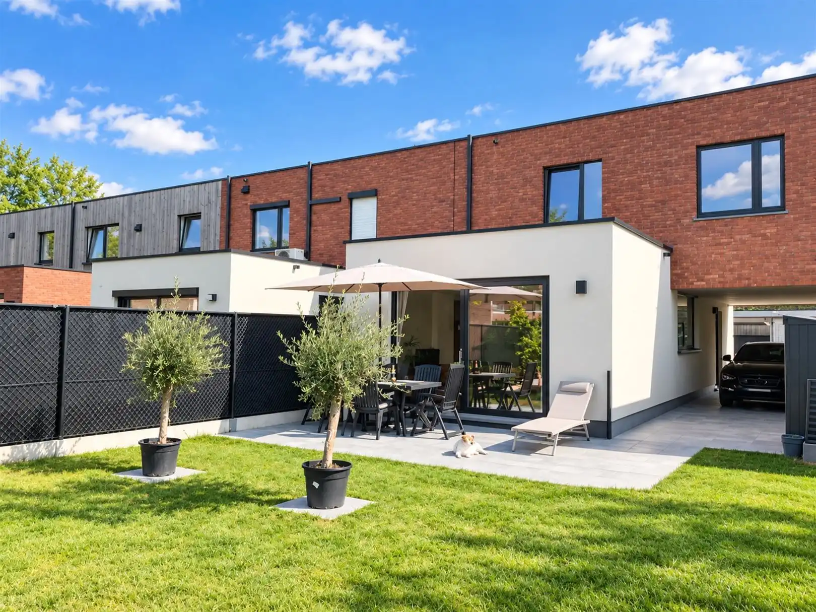 moderne gb met 3 slaapkamers foto {{pictureIndex}}