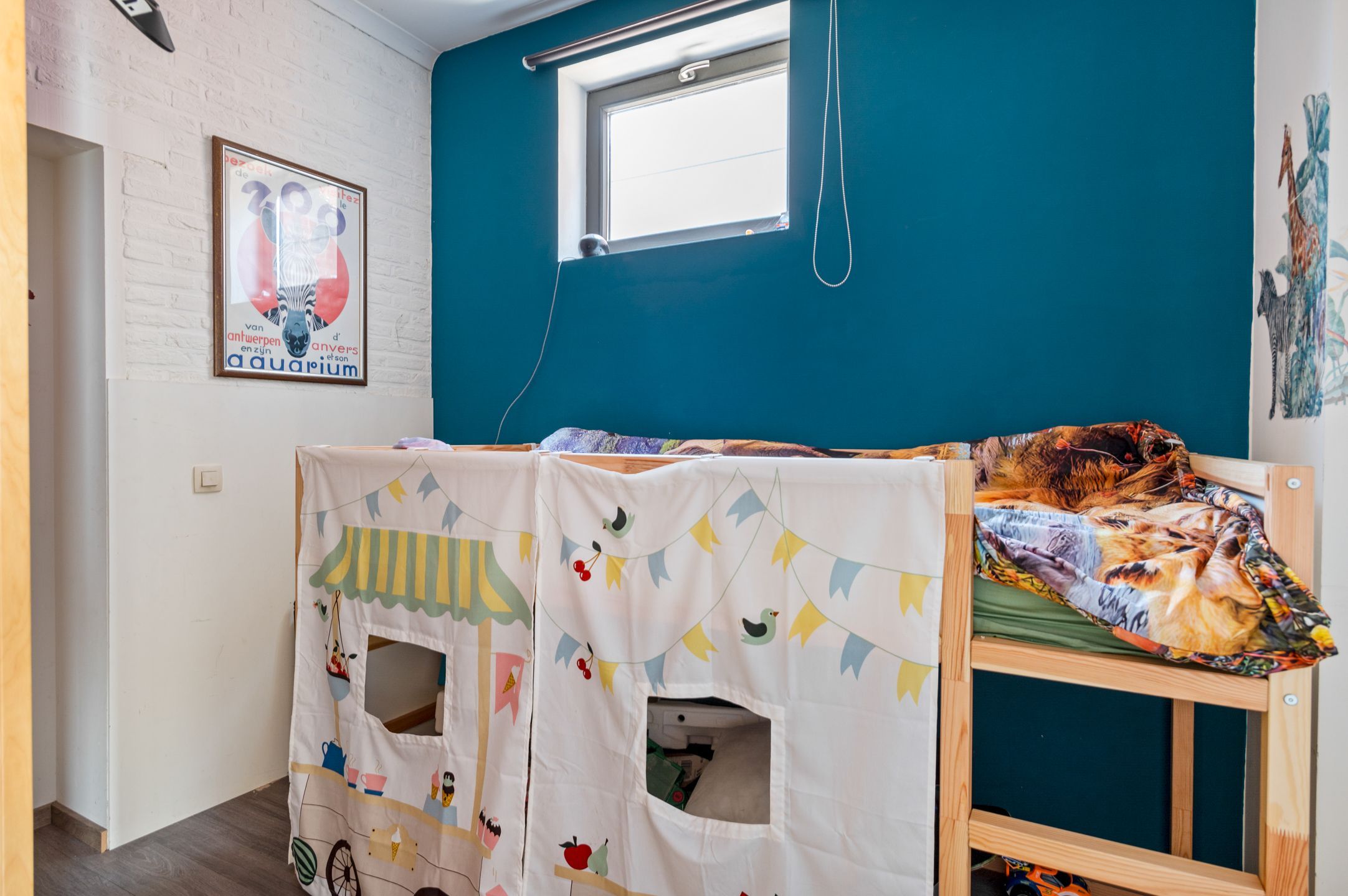 Instapklare woning met leuke tuin en grote garage nabij centrum Kapellen! foto 12