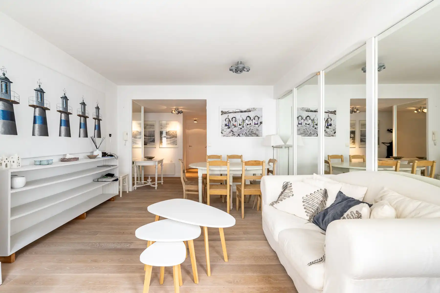 Instapklaar gemeubeld appartement met lateraal zeezicht in het Zoute foto 7