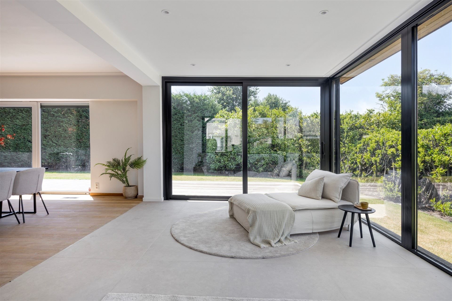 Top-notch gerenoveerde villa met 4 slaapkamers en 3 badkamers op 705m² met zuidtuin foto 13
