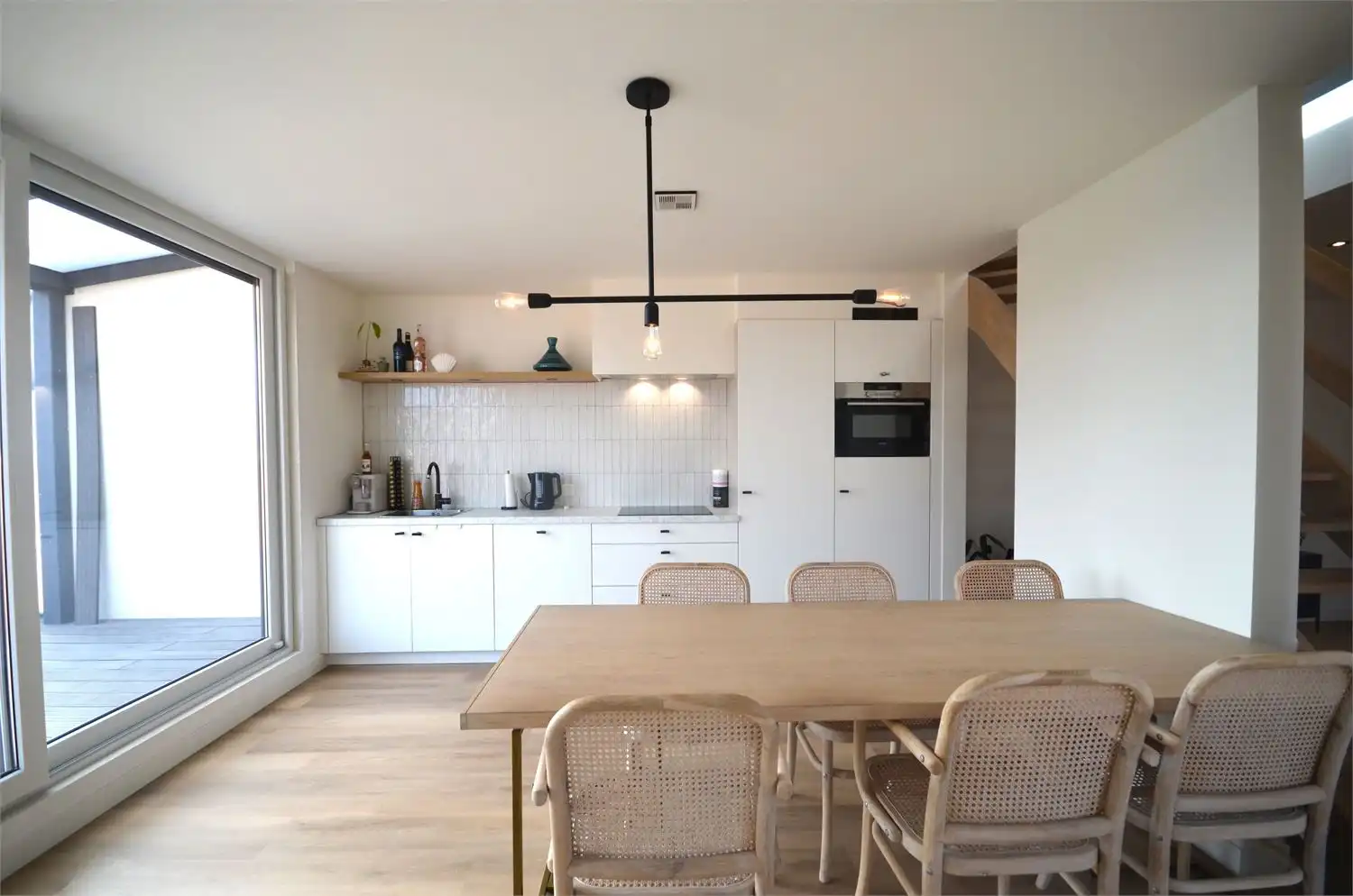 ENKEL AANMELDEN PER MAIL!! PRACHTIG EN RUIM DUPLEXAPPARTEMENT MET HEERLIJK TERRAS IN HET CENTRUM VAN HAMONT! foto 8
