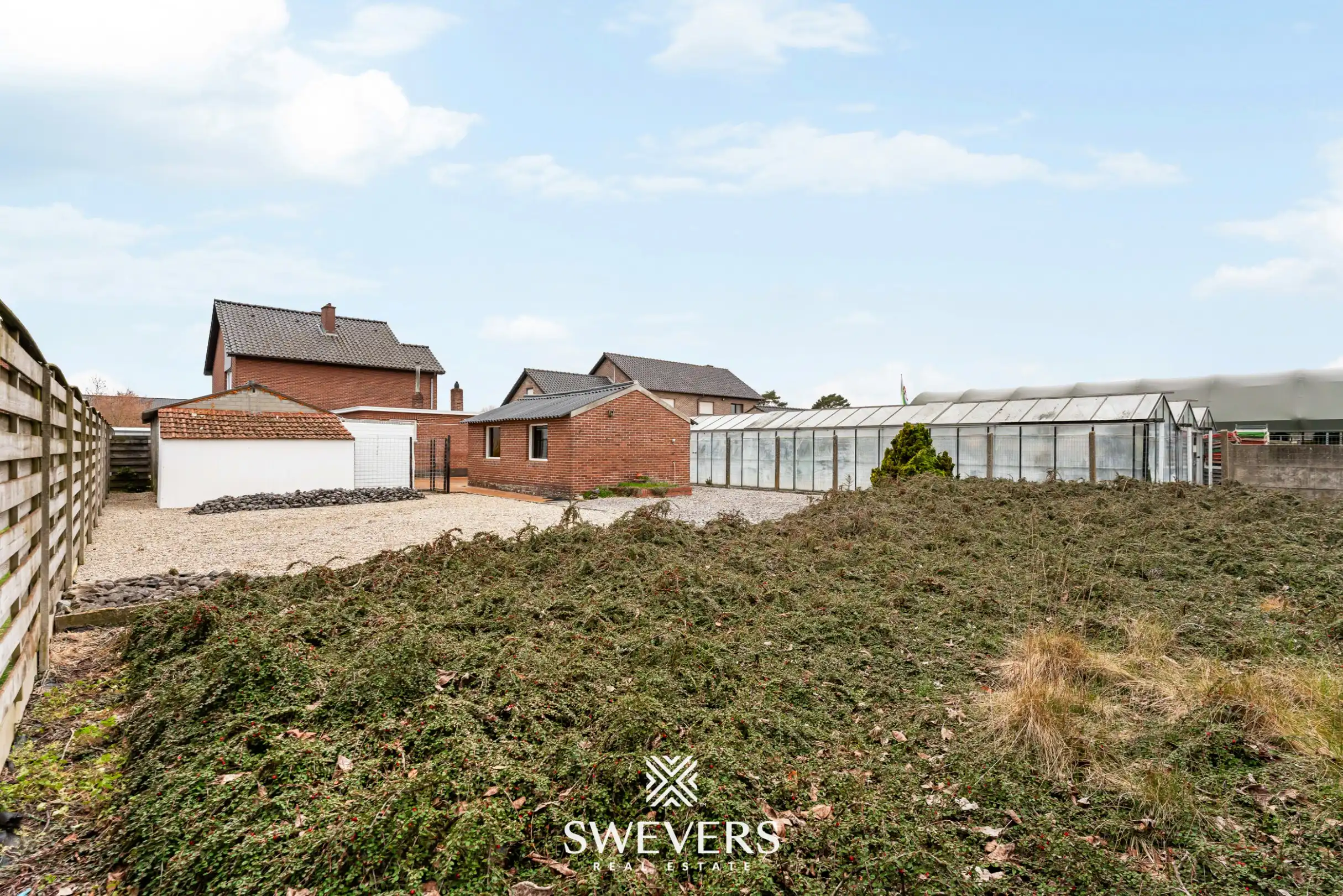 Vrijstaande woning met potentieel in Molenbeersel foto 24