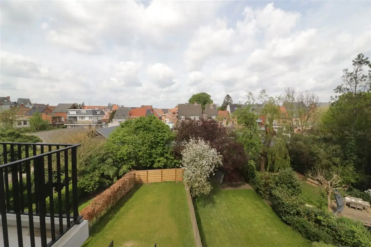 Uniek penthouse in centrum Aarschot met 1 slpk. parking en terras foto 34