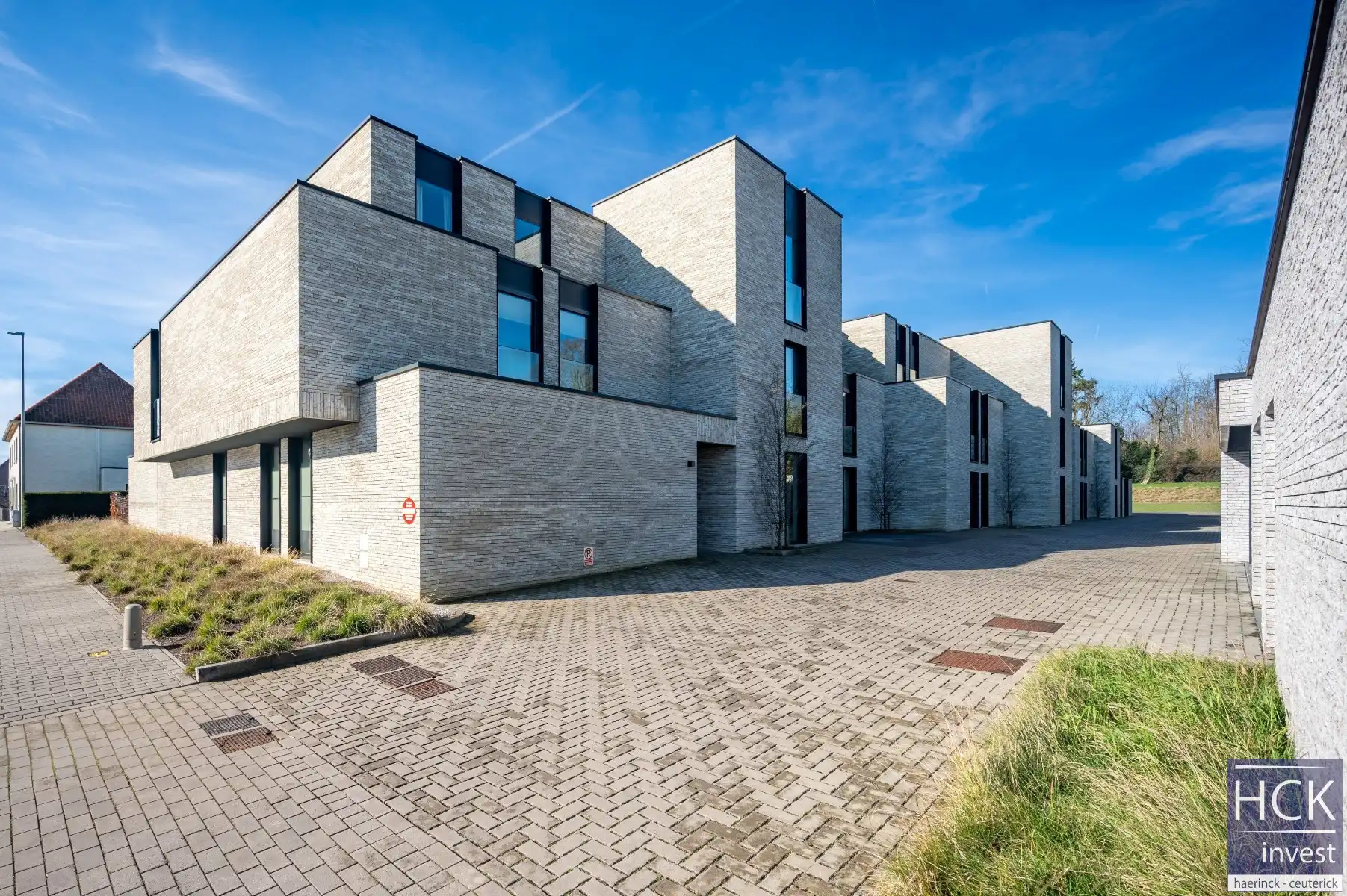 KRUISHOUTEM - Luxueus en ruim BEN-penthouse met groot terras! foto 3