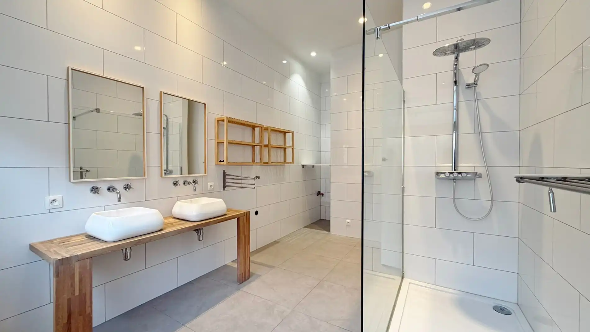 karaktervol herenhuis in het stadscentrum met ruim zonnig terras.  foto 19