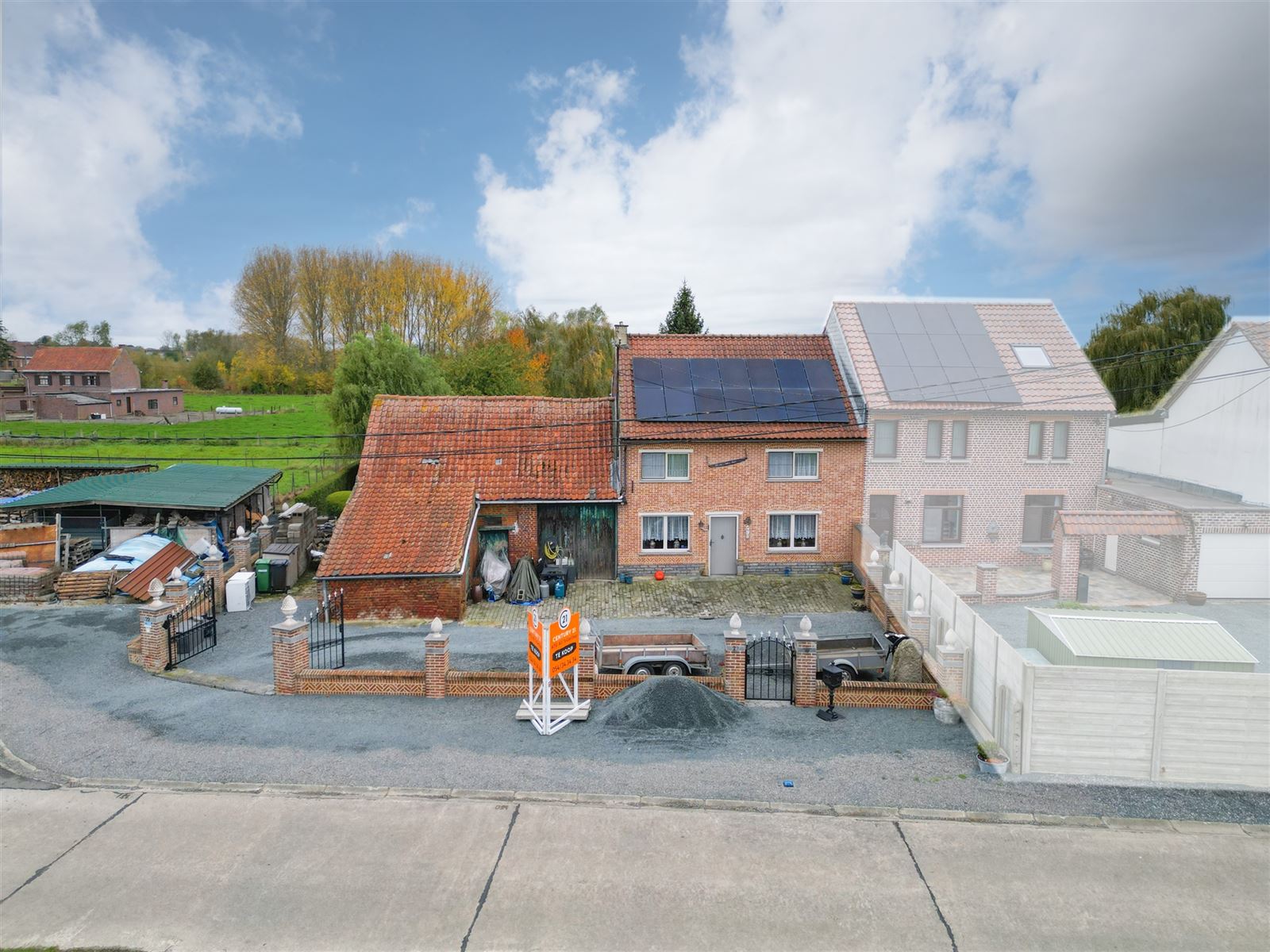 Te renoveren 3 gevelfermette op 20are75 foto 17